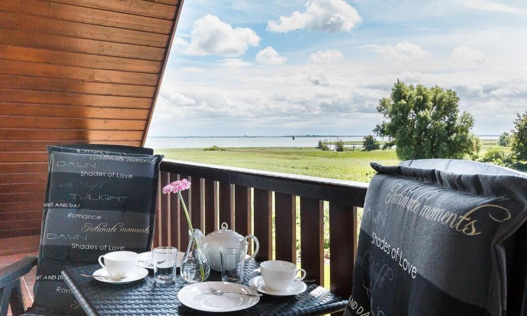 Haus Am Bodden 03 Leilighet Ahrenshoop Eksteriør bilde